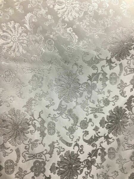 WHITE SILVER Metallic Paisley Brocade Fabric (60 